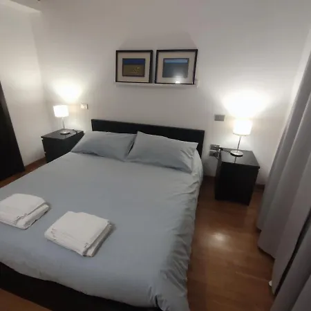 Ferienwohnung Casa Di Roby Bari Exterior foto